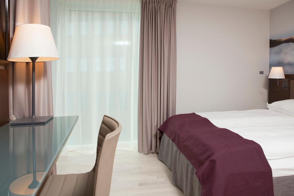 Отель Quality Waterfront 4*